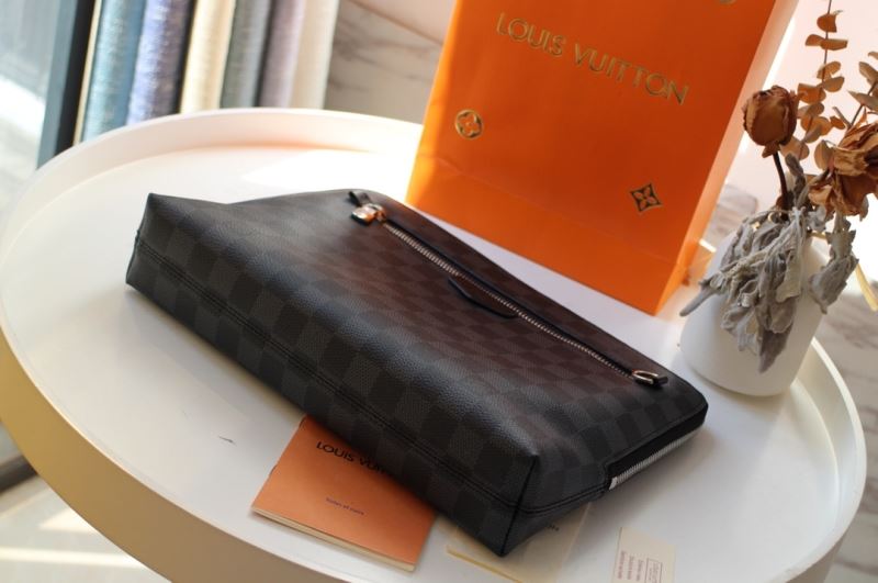 Louis Vuitton Clutch Bags